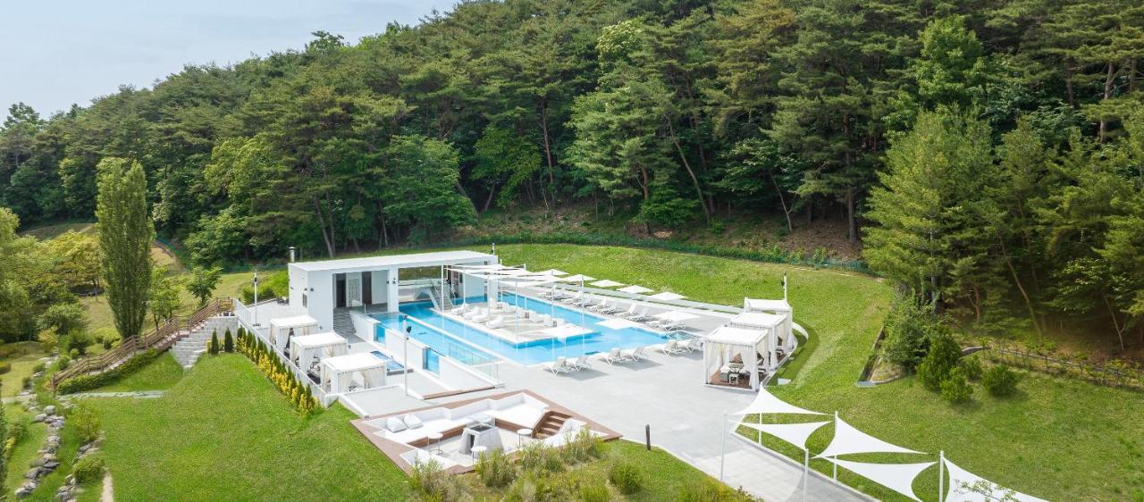 The Suites Hotel Namwon Exterior foto