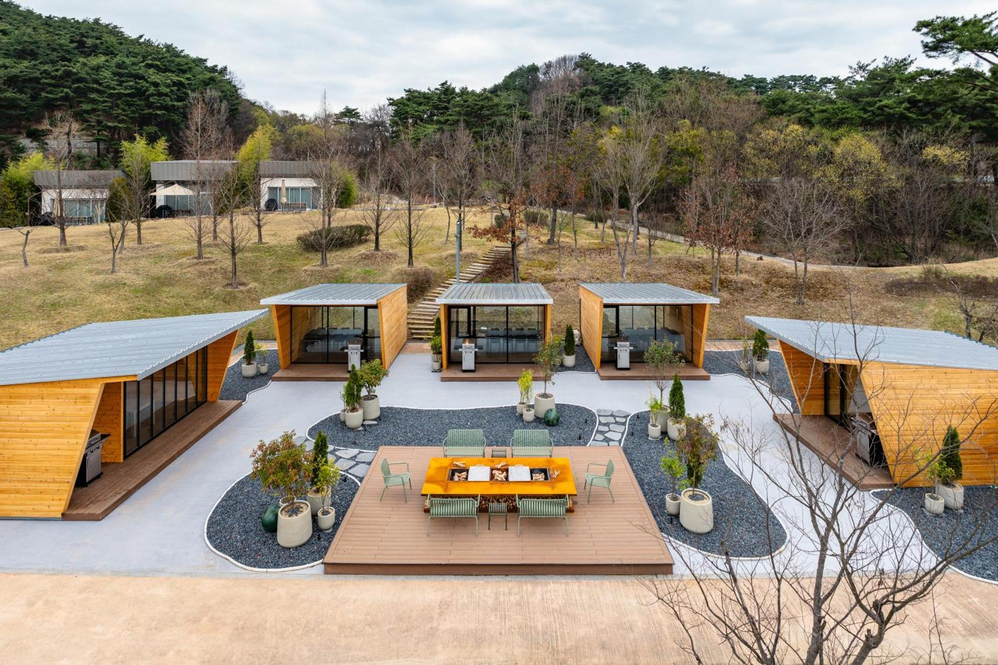 The Suites Hotel Namwon Exterior foto